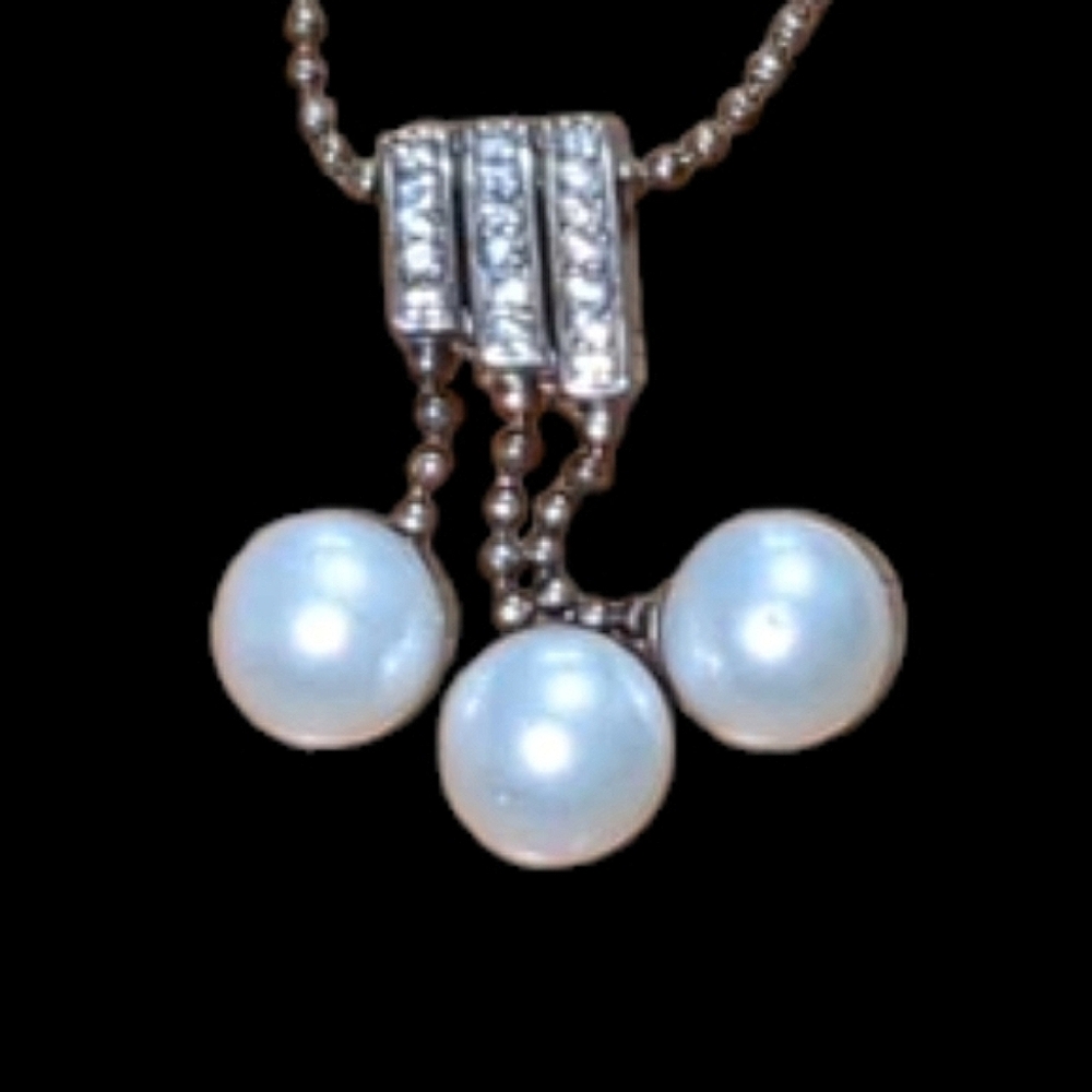 GAURI 925 Sterling Silver Three Pearl Multi-Drop Dangling Pendant Necklace